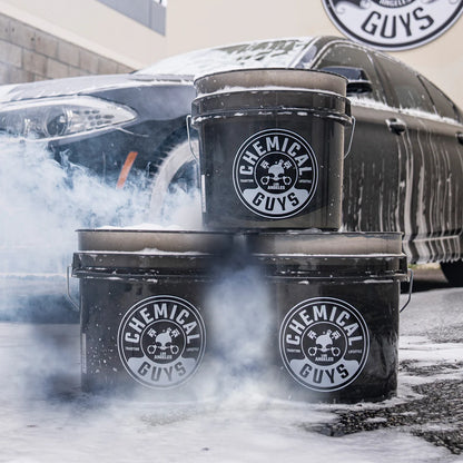CHEMICAL GUYS HEAVY DUTY DETAILING BUCKET SMOKED BLACK (4.5 GAL)