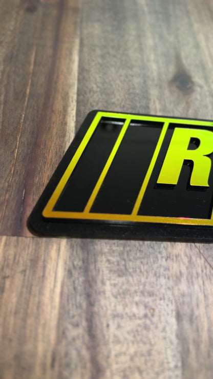 RELAXED ATMOSPHERE ACRYLIC CHAIN PENDANT